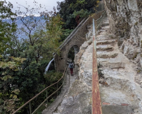 Abstiegsweg nach Campione del Garda